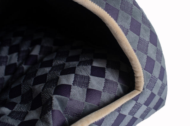 Armarkat Cat Cave/Bed - Checkered Pattern - - Cat Beds by Armarkat