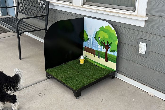 K9 Kennel Store Quick N Clean Potty Station - Pee Guard - Potty Station by K9 Kennel Store
