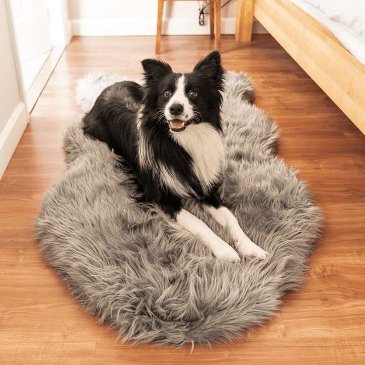 PupRug by Paw.com® Faux Fur Orthopedic Dog Bed - Curve Charcoal Grey - - Dog Beds by Paw.com