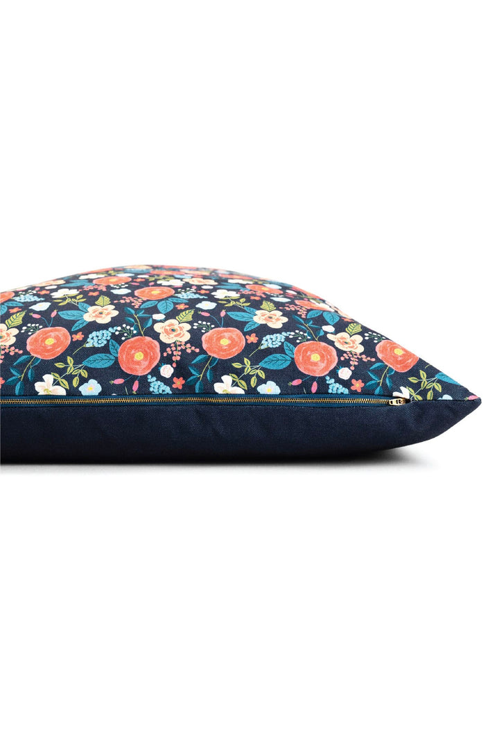 Riley Dog Bed