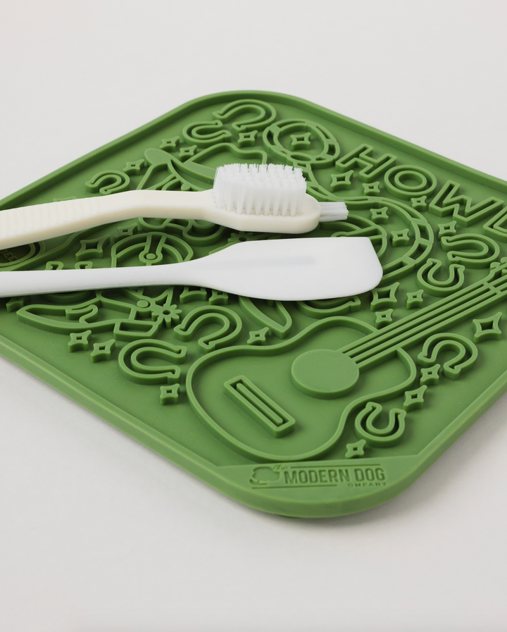 The Modern Dog Co. - Howdy Lick Mat - - by The Modern Dog Company Store