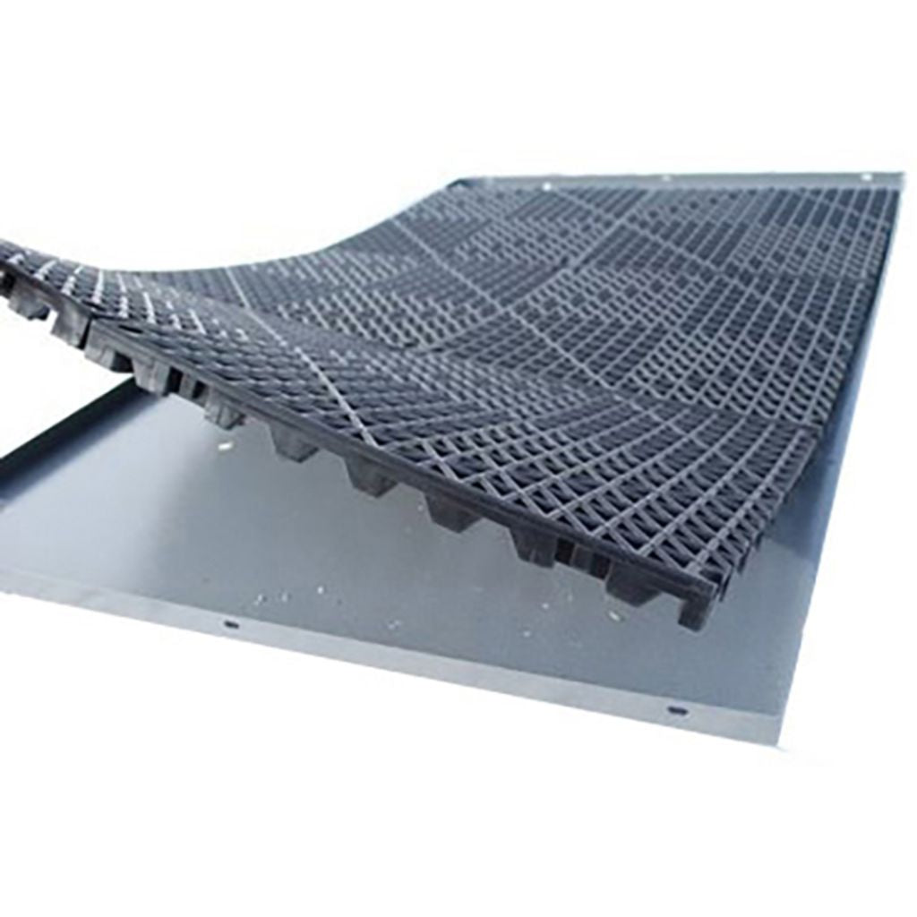 Zinger "Drain Thru" Crate Flooring - - Crate Accessories by Zinger